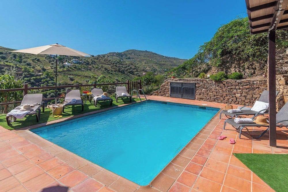 Casa vacanza a Cómpeta a partire da 130€ a notte