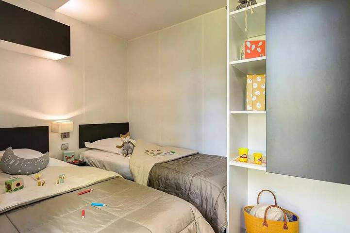 Mobil home pour 4 personnes dans Luna Park La Palmyre - 3