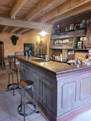 Location de vacances pour 4 personnes, avec jardin ainsi que piscine et terrasse à Bouglon - 4