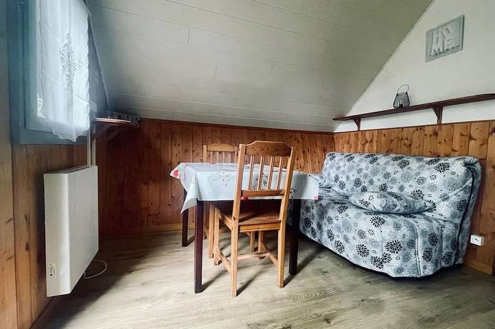 Gîte pour 4 personnes, avec piscine et terrasse à Camon - 4