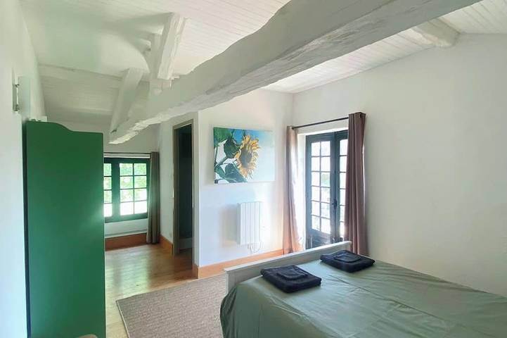 Gîte pour 4 personnes, avec piscine ainsi que terrasse et jardin à Villefranche-du-Périgord - 3