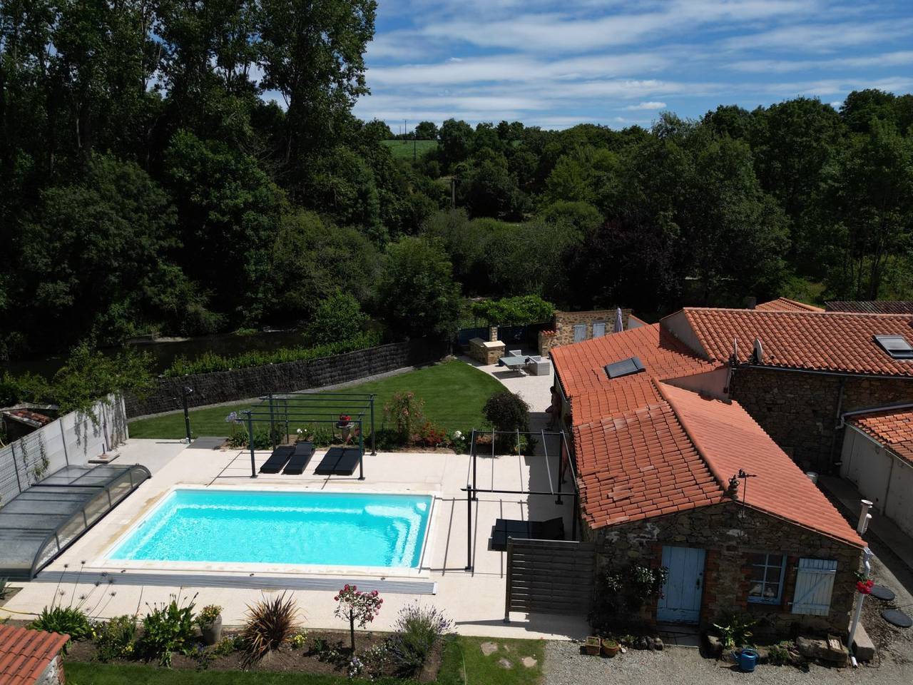 L'Aqual'Yon : maison d'hôtes naturistes libertins ou gays - Chambre sling in Chaillé-sous-les-Ormeaux, Région de La Roche-sur-Yon