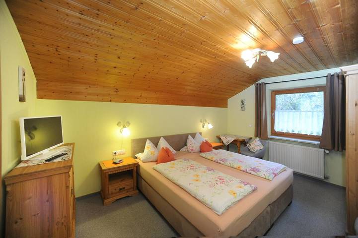Ganze Wohnung, Pension Haus Sonnenfels - Ferienwohnung 1 in Bodenmais, Ostbayern