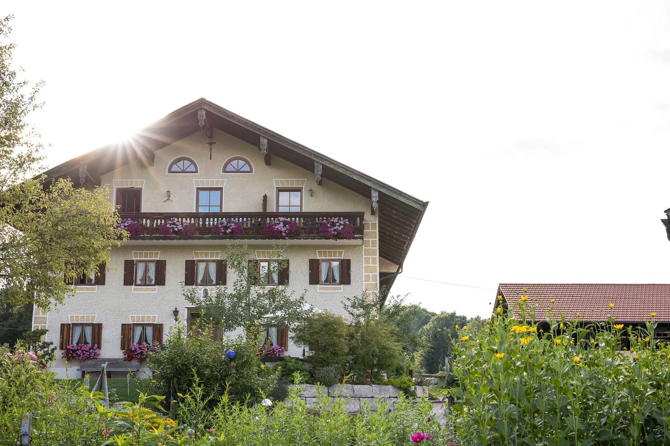 Weissnhof - Ferienwohnung D guat Kammer 50 qm, 1 Schlafzimmer, Wohnschlafraum, bis 4 Personen in Samerberg, Bayerische Alpen