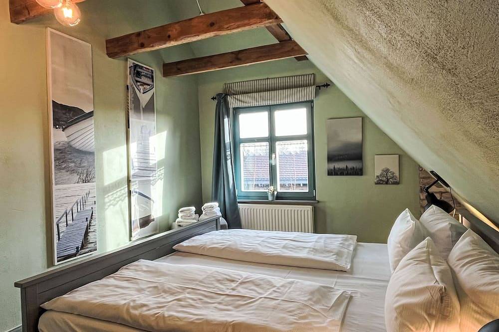 Reetgedecktes Ferienhaus Seelchen in Mölschow, Usedomer Norden