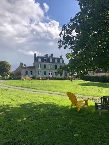 Cottage pour 2 personnes, avec jardin ainsi que vue et terrasse à Gratot