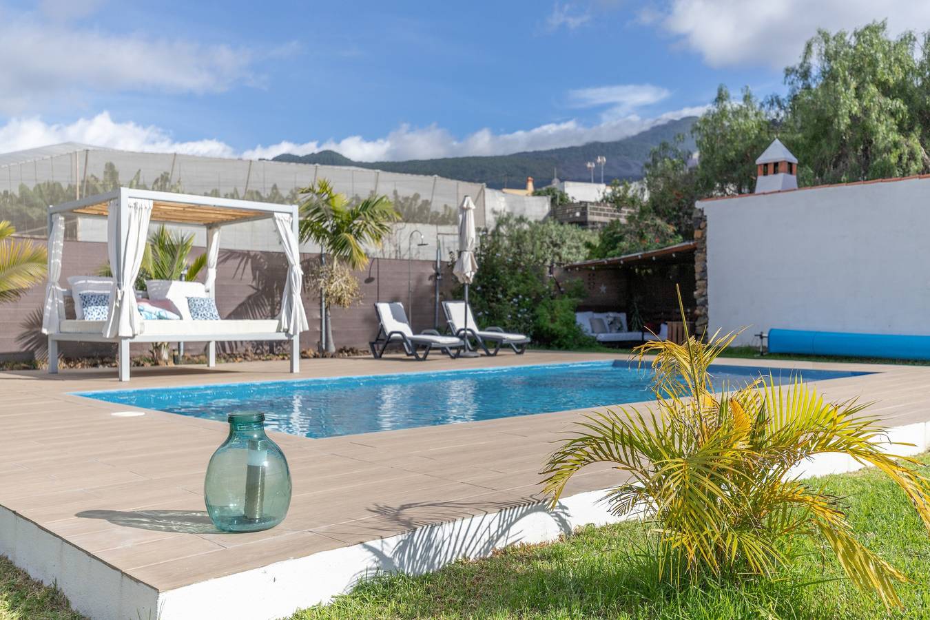 Apartamento 'Casa Deco' con vistas a la montaña, Wi-Fi y aire acondicionado in Los Llanos de Aridane, La Palma Sur