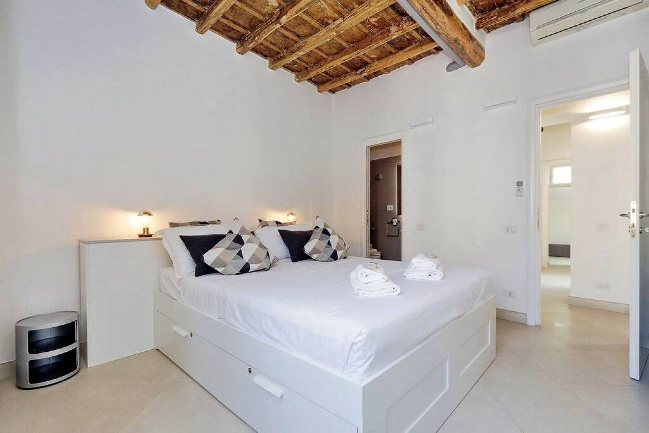 Appartamento intero, Reginella in Centro di Roma, Roma