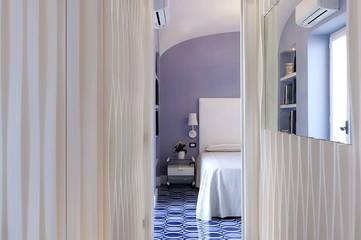 Villa for 4 Guests in Capri, Tyrrhenian Coast Campania, Picture 1