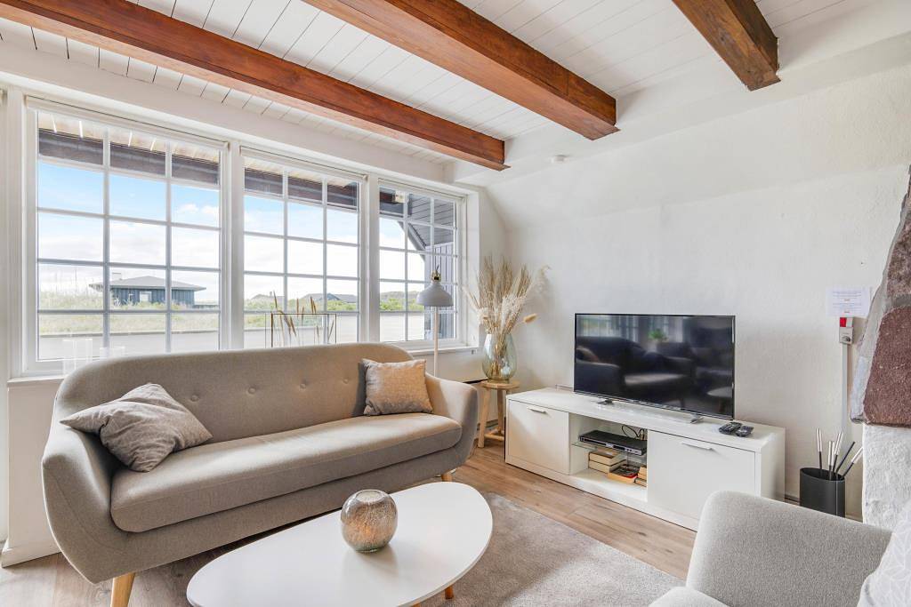 Ferienhaus mit Reetdach, nah am Strand, für Urlaub mit Hund in Skodbjerge, Årgab