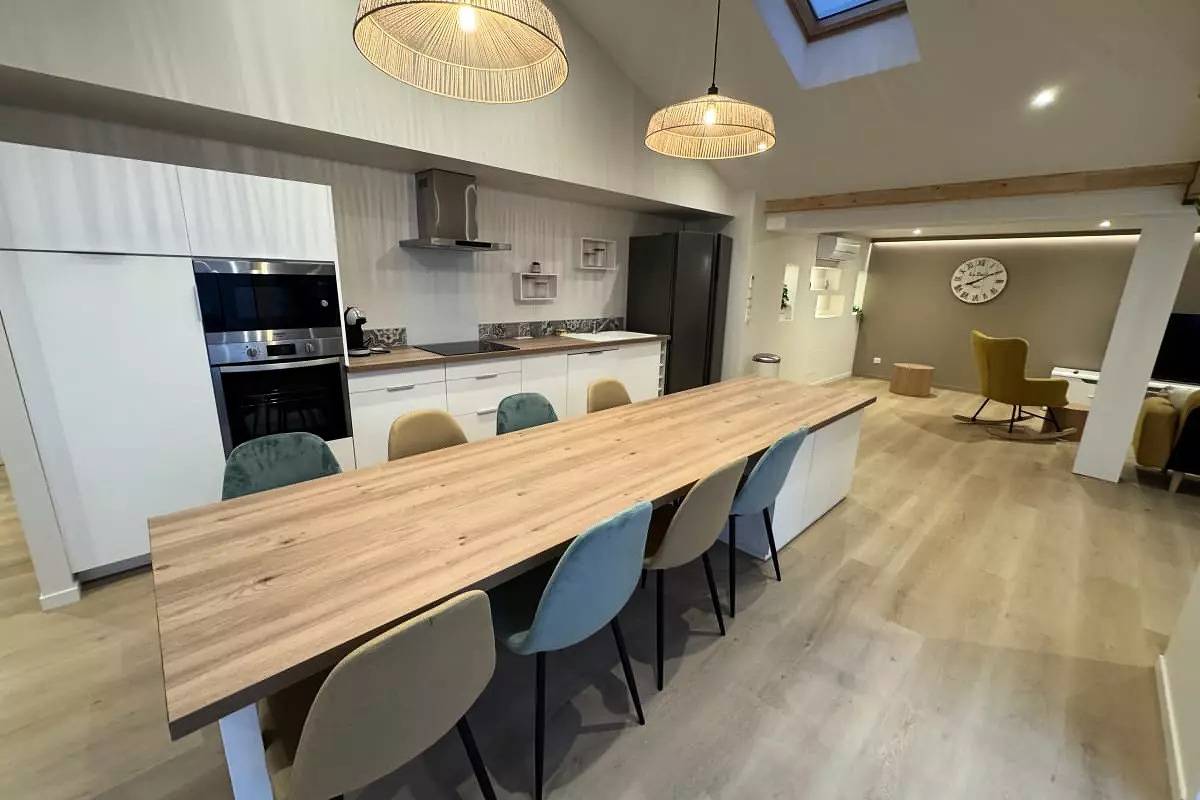 Entire apartment, Apartments for 8 Persons in Bayonne, Bayonne region