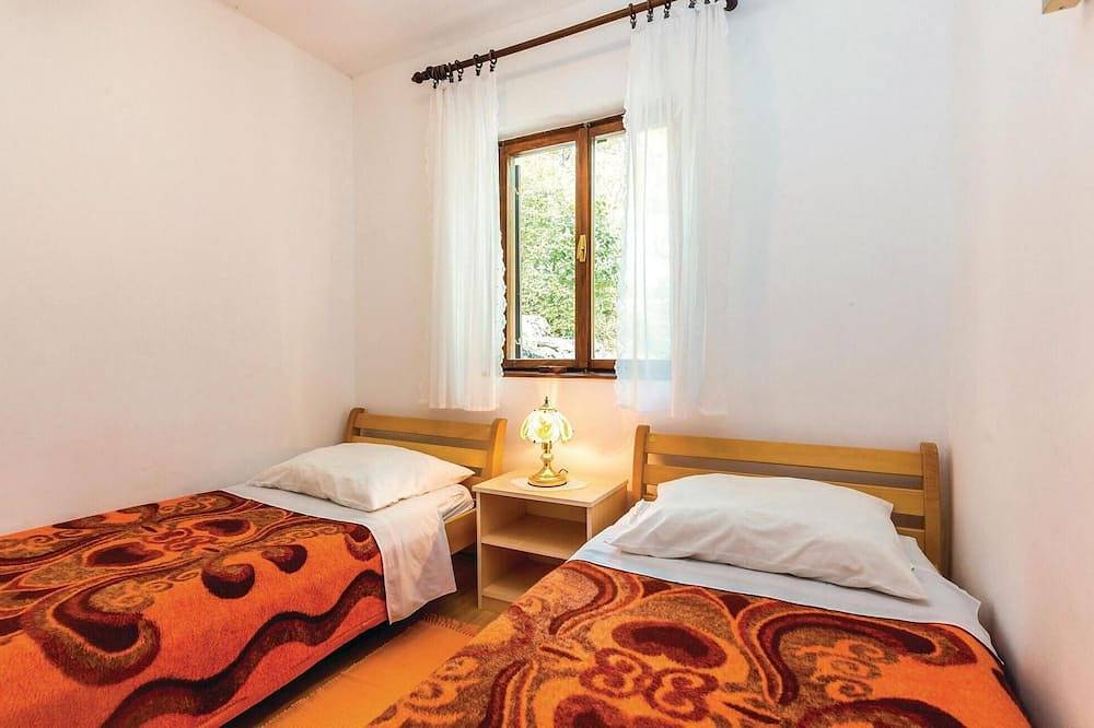 Apartamento entero, Amazing apartment in Jadranovo with Wifi in Jadranovo, Condado de Primorje-Gorski Kotar