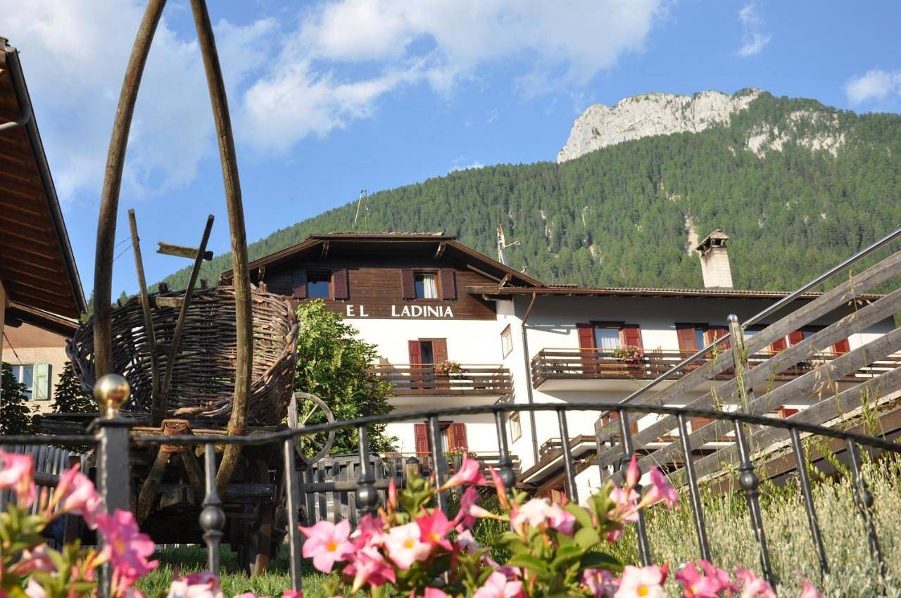 Geheel appartement, El Ladinia Someda in Moena, Dolomiti Superski