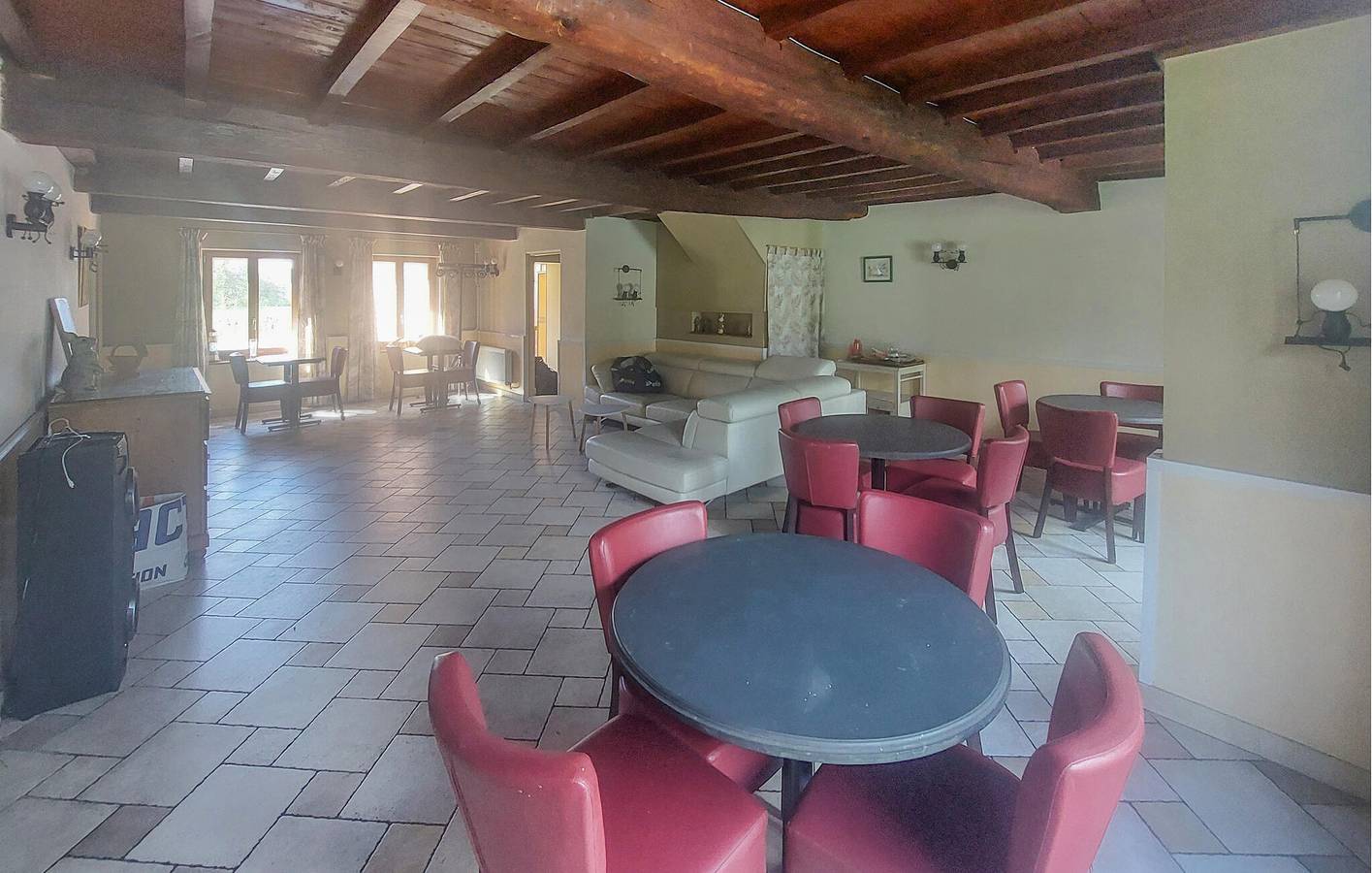 Appartement de jardin confortable avec sauna et bain à remous in Maubert-Fontaine, Parc naturel régional des Ardennes
