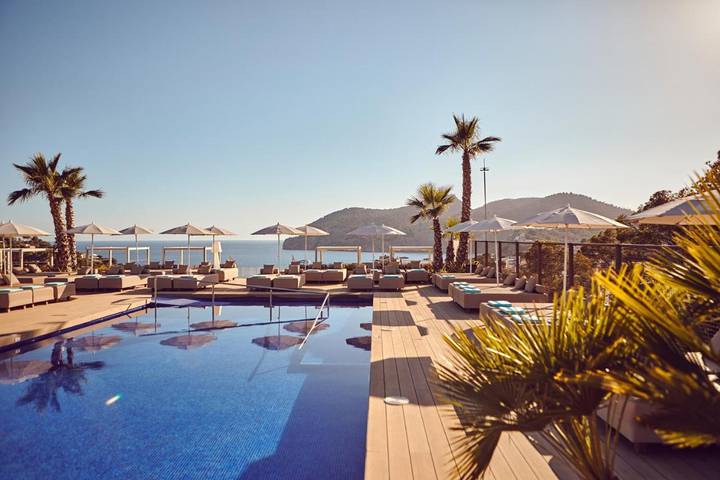 Location de vacances pour 2 personnes, avec piscine et vue ainsi que jardin et sauna dans Camp de Mar - 4