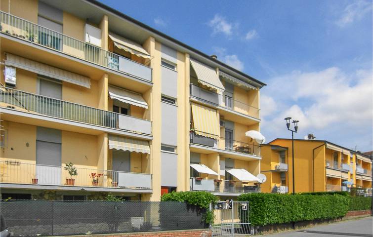 Ganze Ferienwohnung, Charmante Pietrasanta Wohnung - 1km zum Stadtzentrum in Pietrasanta, Italienische Riviera