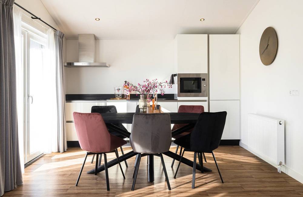 Vakantiepark Molenvelden — Bosrandvilla comfort | 6 people in Veldhoven, North Brabant