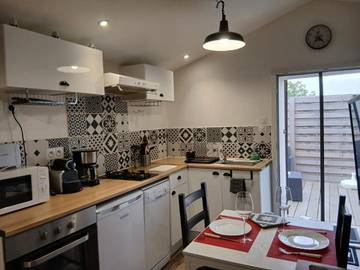 Gîte pour 3 personnes, avec terrasse à Champagné-les-Marais