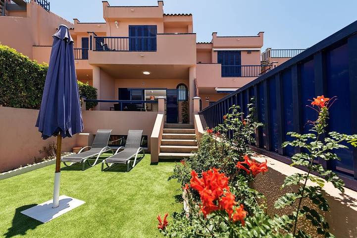 Holiday apartment for 4 people, with balcony and pool as well as garden - 1
