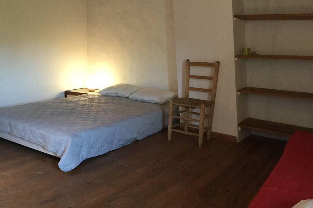 Vacation rental house with pool Ville -314 in Maussane-les-Alpilles, Arles region