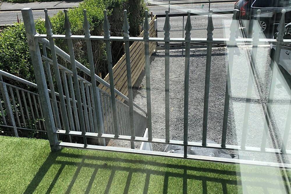 Bay View Holiday Home Galway City in Eyre Square, Galway