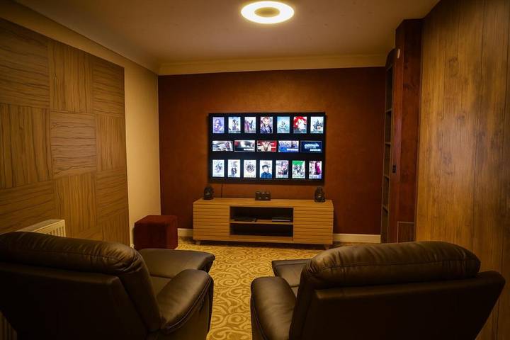 Hôtel pour 6 personnes, avec sauna ainsi que jardin et vue