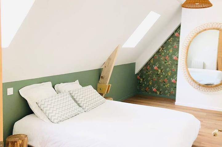 Gîte pour 15 personnes, avec jardin ainsi que terrasse et jacuzzi à Languidic - 2