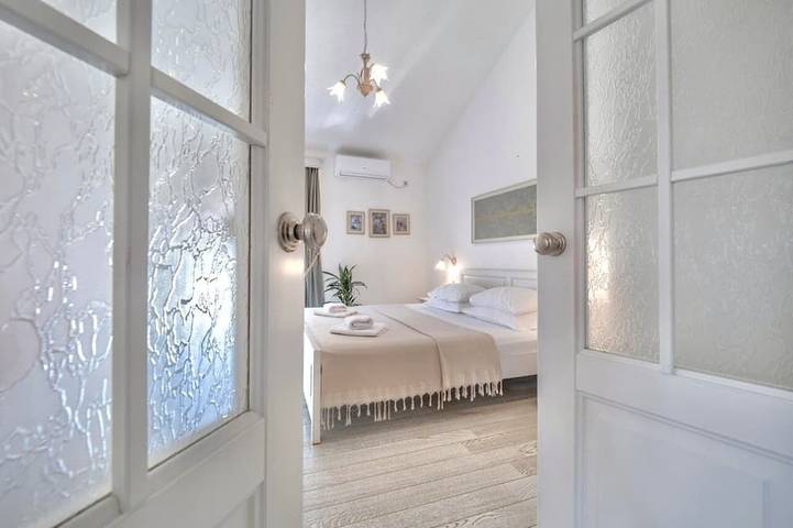Ferienhaus für 4 Personen in Budva