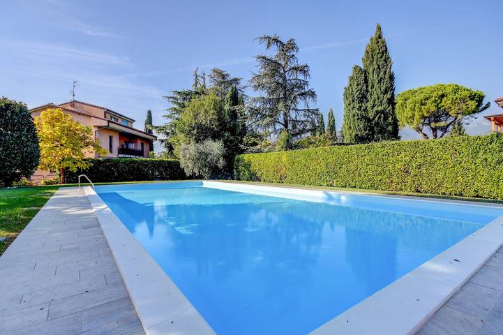 Gîte pour 6 personnes, avec jardin, animaux acceptés à San Felice del Benaco