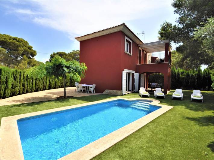 Apartamento para 8 personas, con Terraza y Jardín en Cala Pi