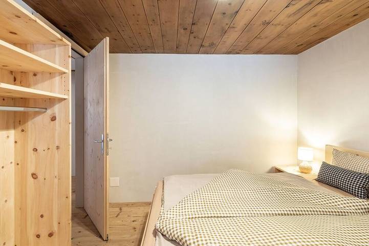 Ganze Wohnung, Ustarea Spluga, (Ardez) in Ardez, Unterengadin