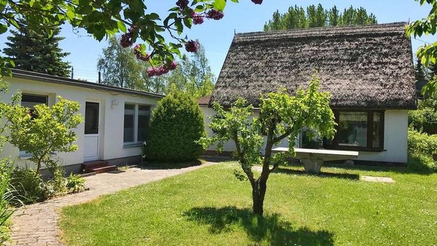 Ferienhaus für 8 Personen, mit Terrasse und Garten, mit Haustier - 1