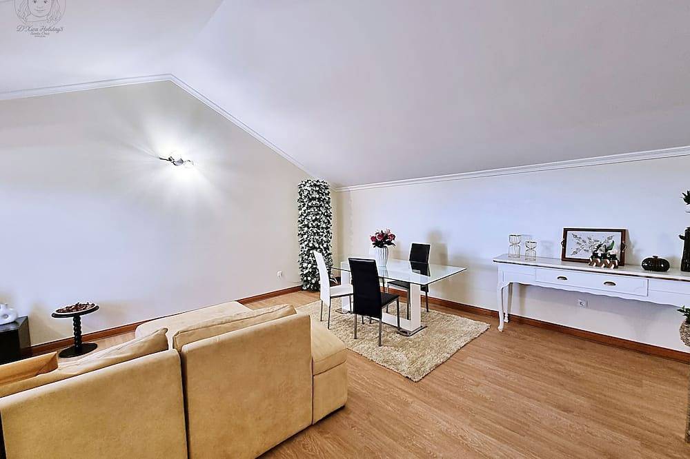 Ganze Wohnung, Dª Xica Holidays, from the sea to the mountains: Golf, beach, swimming pools and aquapark just 5 minutes away. in Santa Cruz (Madeira), Madeira