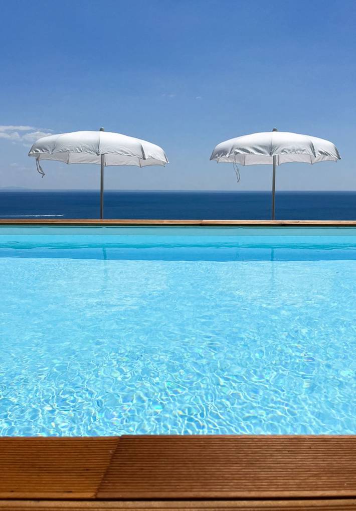 Villa per 10 persone, con giardino e piscina nonché balcone in Praiano