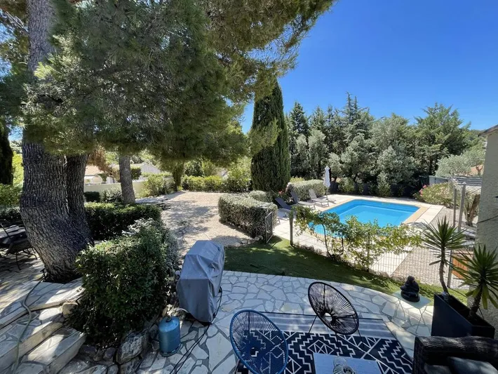 Casa de vacaciones para 6 personas, con piscina además de vistas y jardín - 1