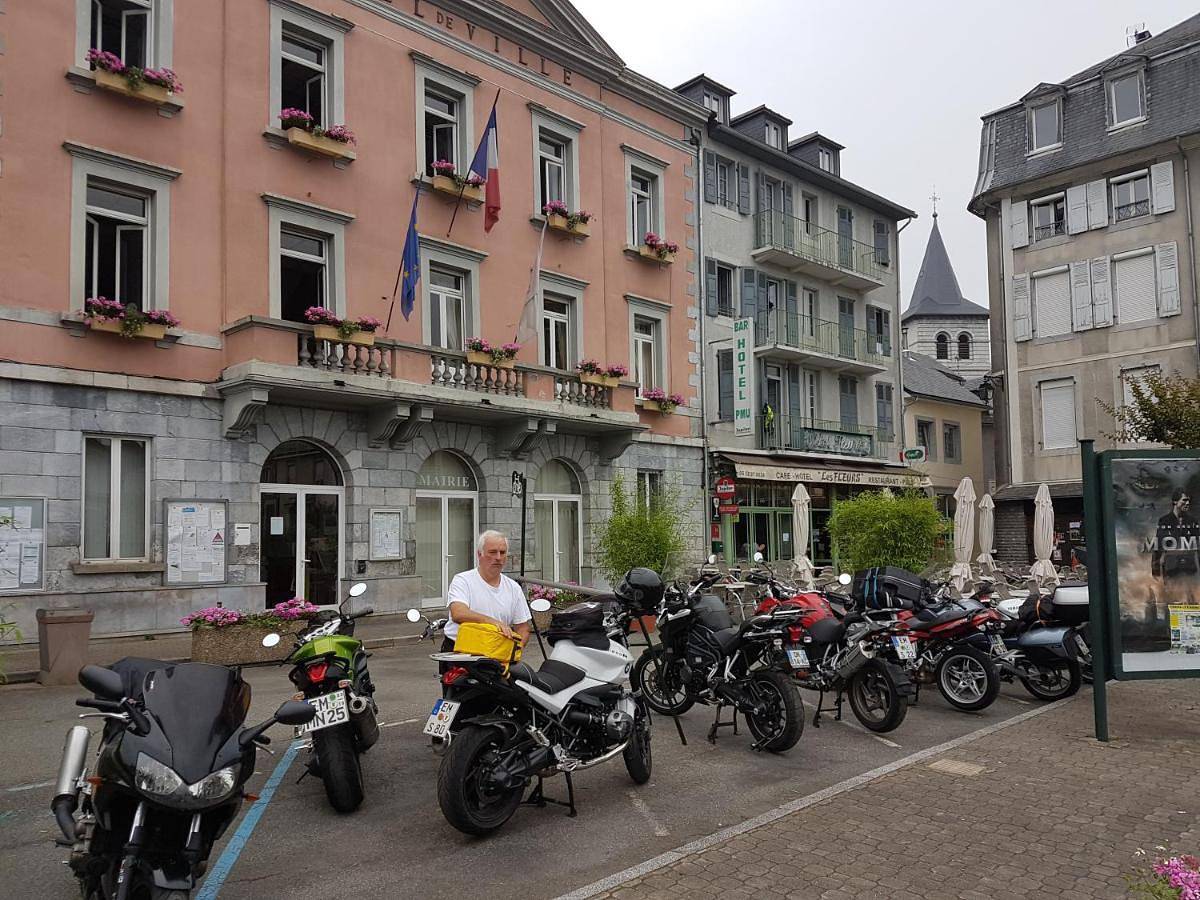 Hôtel Café les Fleurs in Argelès-Gazost, Pyrénées