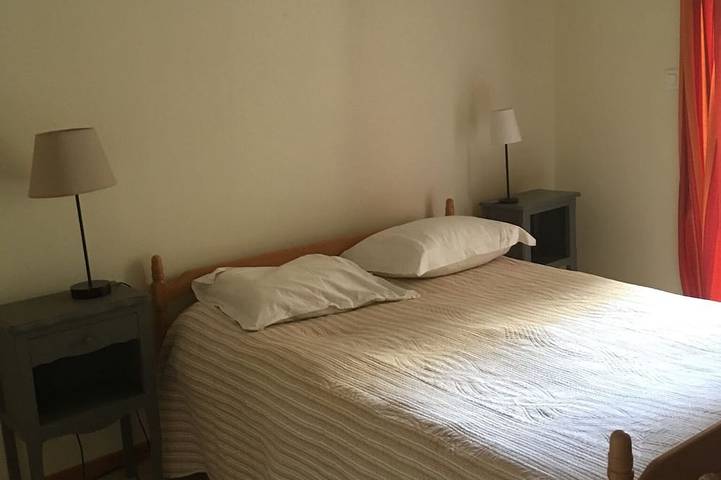Gîte pour 4 personnes, avec terrasse à Vogüé - 2