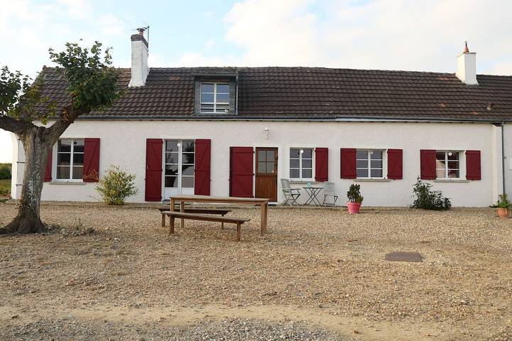 Gîte pour 8 personnes, avec Jardin et Bassin pour enfant