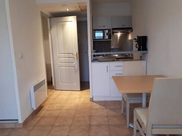 Appartement entier, Apartment in Mouans-Sartoux, Côte méditerranéenne (France)