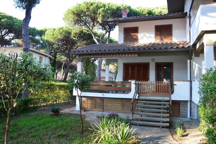 Villa pour 8 personnes, avec Balcon ainsi que Terrasse et Vue à Grosseto