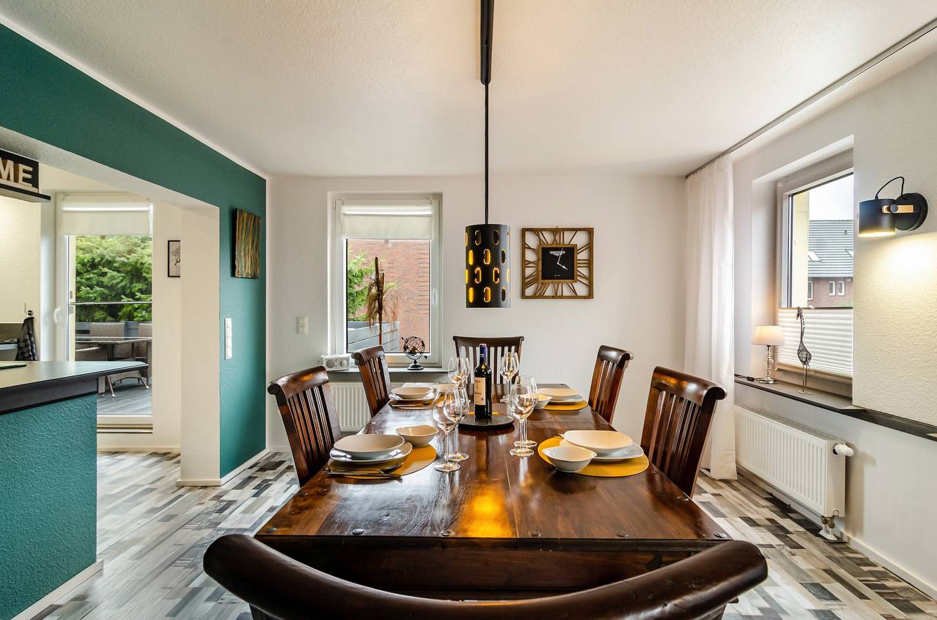 Entire apartment, Apartment 'Femeer 02' with Private Terrace and Wi-Fi in Wilhelmshaven, Southern North Sea Coast