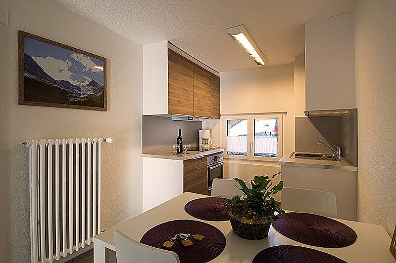 Geheel vakantieappartement, Soldanella - Ferienwohnung 2. Og Süd Ost in Grächen, Walliser Alpen