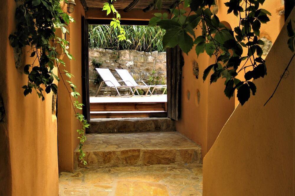Een sfeervolle stenen villa op Zuid-Kreta doet u niets tekort! in Lefkogeia, Rethymno en omgeving