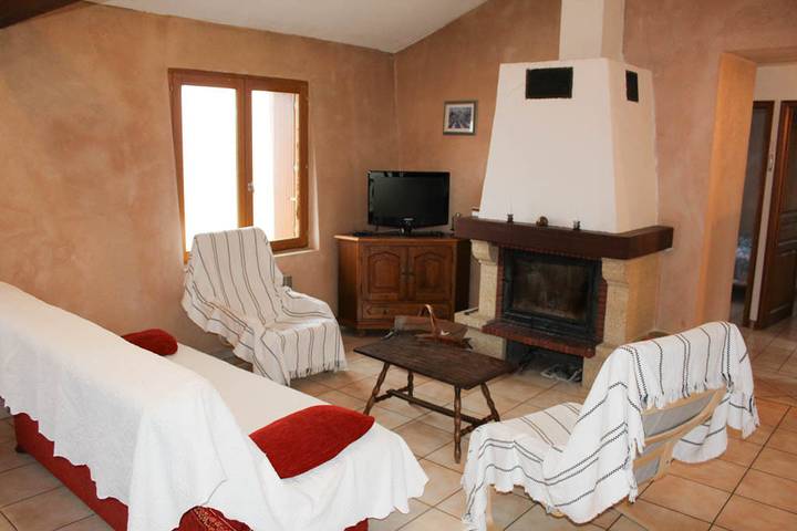 Gîte pour 6 personnes, avec Jardin et Vue