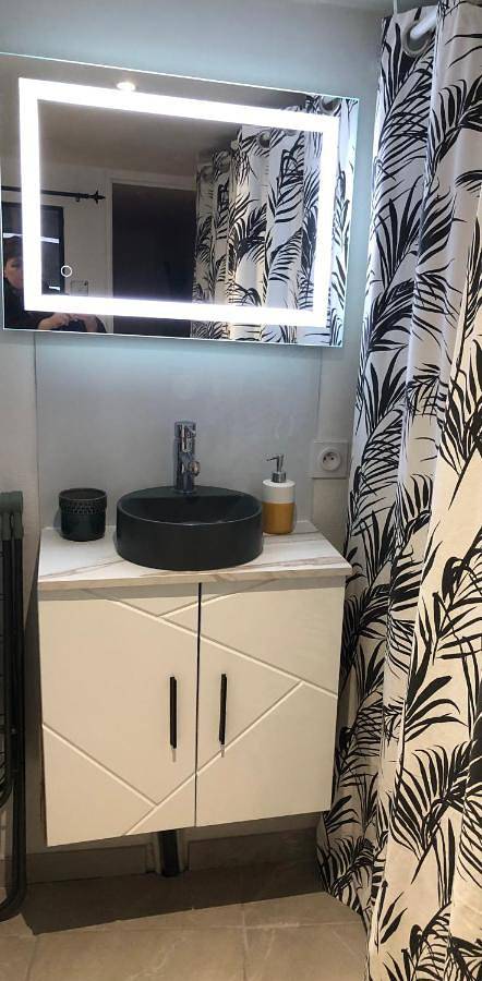 Gîte pour 2 personnes, avec terrasse à Romagnat - 2