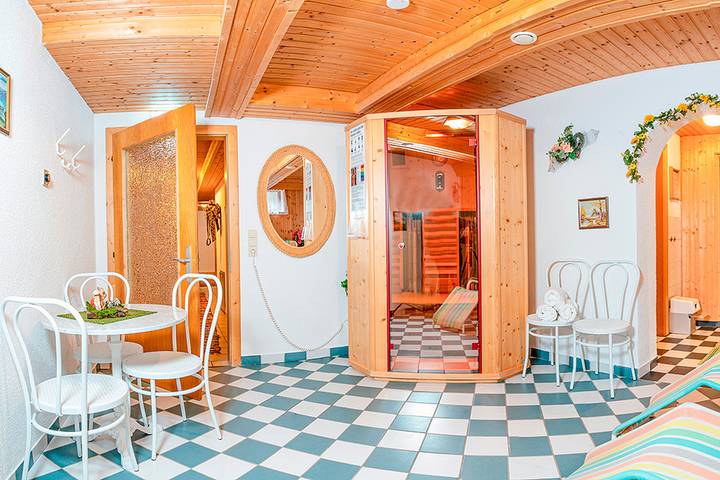 Ferienhaus für 29 Personen, mit Sauna und Garten im Pitztal - 4