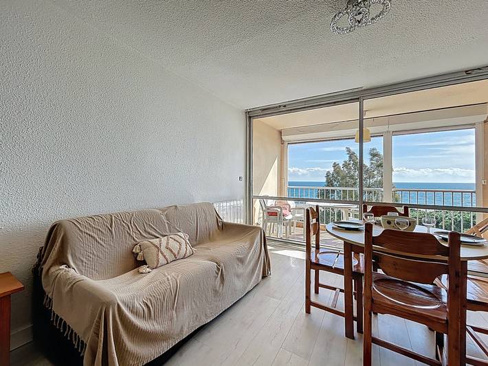 Ganze Wohnung, 2-Zimmer-Wohnung am Meer mit Terrasse und Parkplatz in Argelès-sur-Mer in La Côte Vermeille, Argelès-sur-Mer