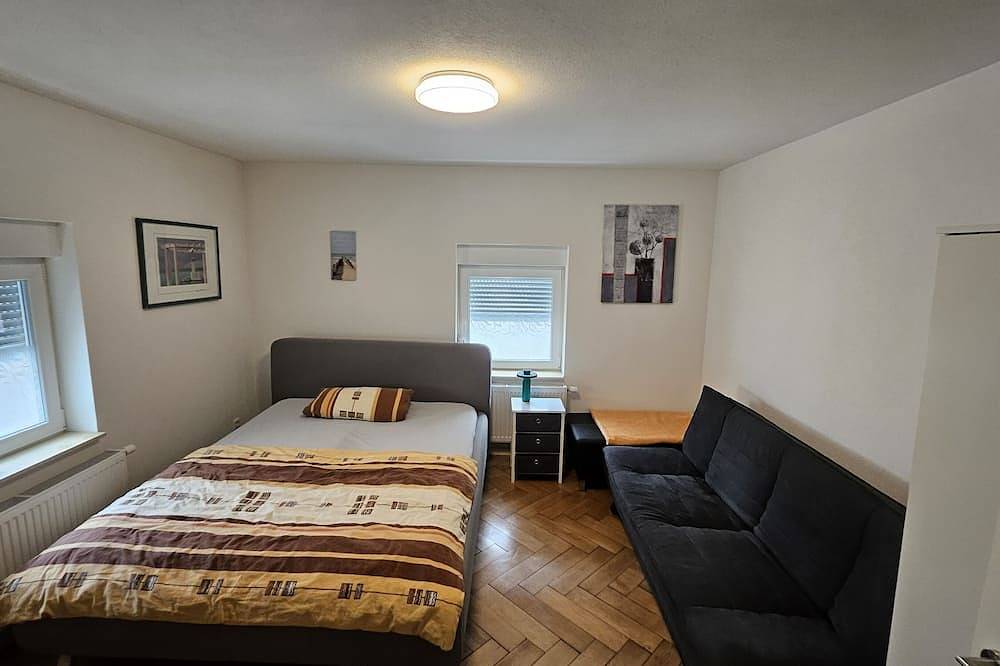 Ferienwohnung mitten in Nereheim
1 Og rechts in Neresheim, Erlebnisregion Ostalb region