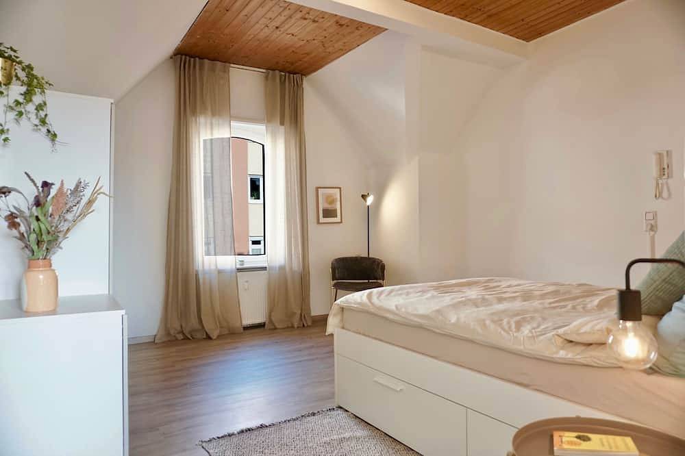 Ganze Wohnung, New I Modern apartment in the city center I 4 guests in Andernach, Osteifel