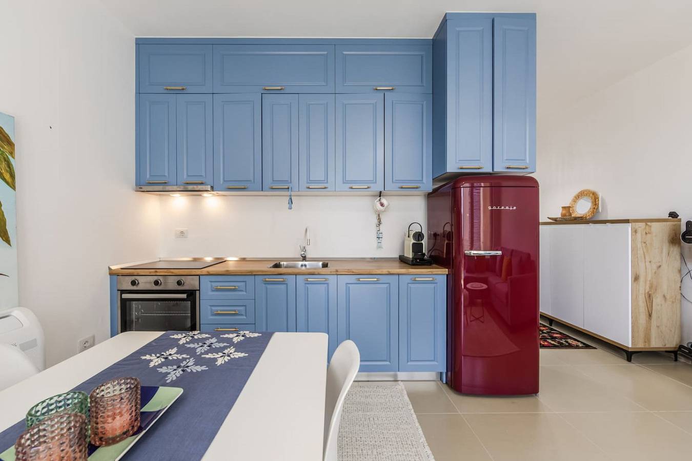Hel lägenhet, Golden Hour Balcony Apartment | Pool & Beach 100m in Shënkoll, Lezha